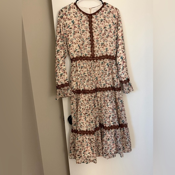 Dainty Jewells Dresses & Skirts - Dainty Jewells Floral Midi Dress in Cream and Brown
